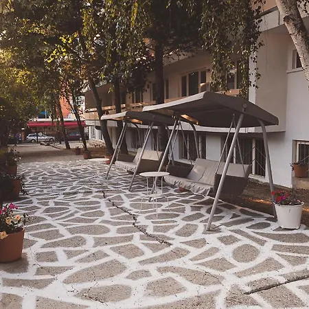 Amadina Garden Ξενοδοχείο