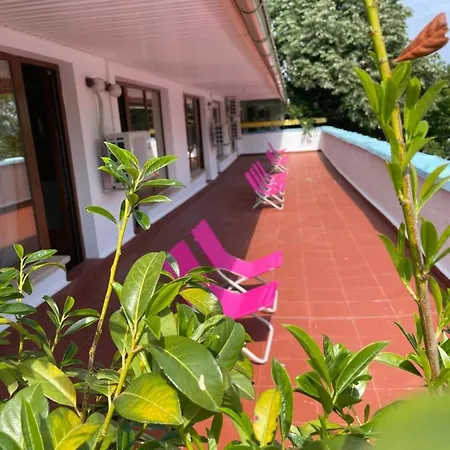 Amadina Garden * 洛泽内茨