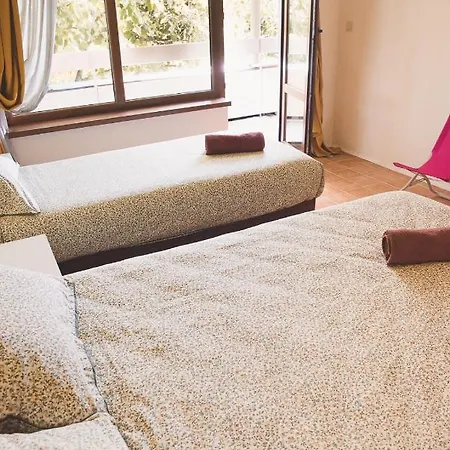 Amadina Garden ホテル ロゼネッツ