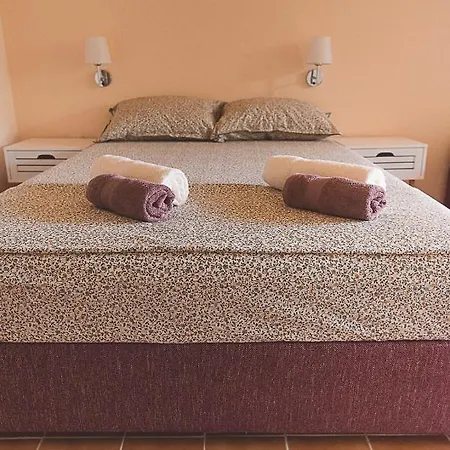 ホテル Amadina Garden ロゼネッツ