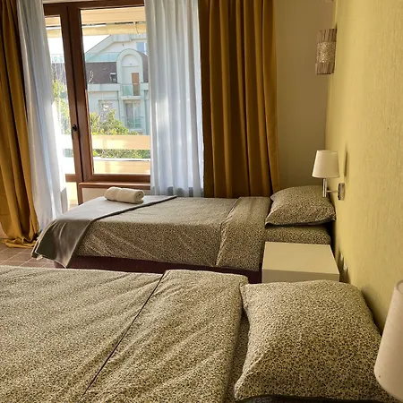 Amadina Garden ロゼネッツ