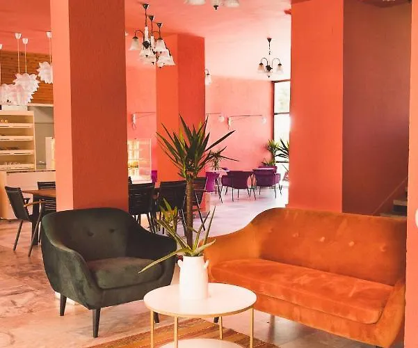 Amadina Garden Hotel Lozenets