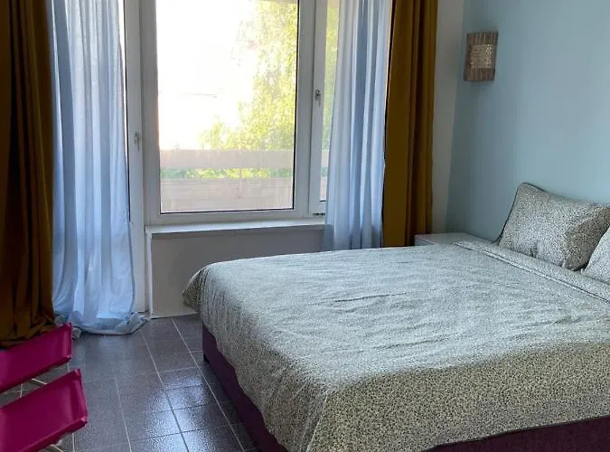 Amadina Garden Lozenets